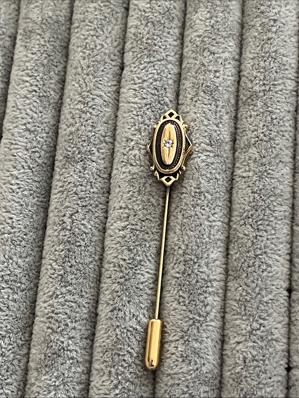 Vintage Avon Kensington Gold Tone Stick Pin with Rhinestone Accent